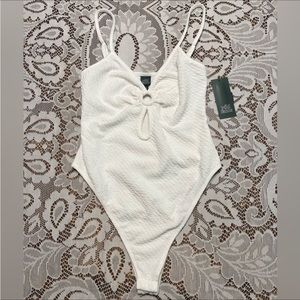 NWT White Snap Crotch Adjustable Strap Bodysuit XL